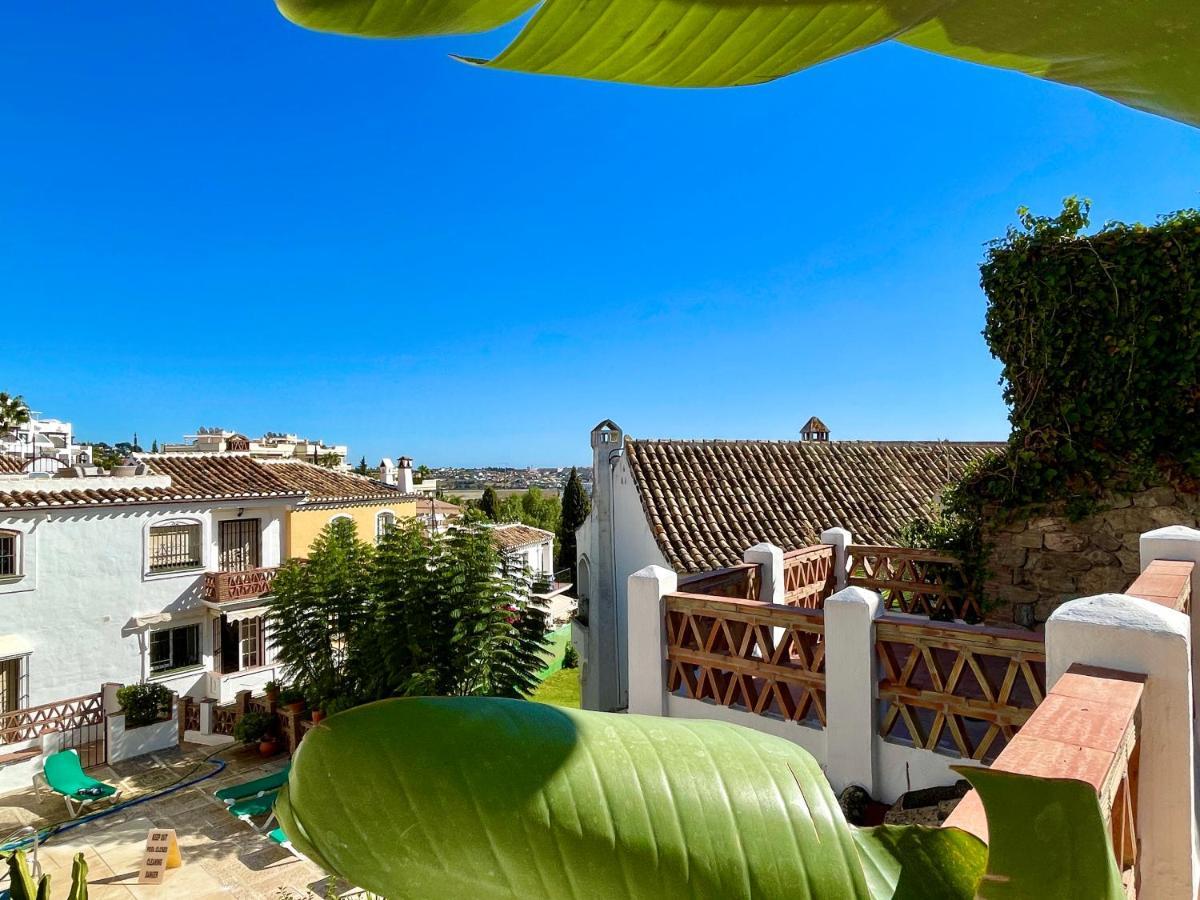 Semidetached Duplex Home At Puebla Aida, Mijas Golf With Pool, Golf And Sea Views Málaga Esterno foto